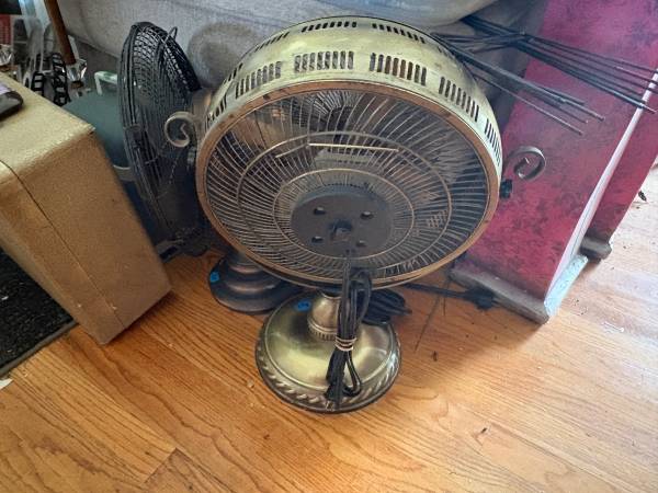Yard sale photo