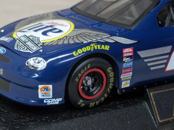Vintage #2 Rusty Wallace Miller Lite Harley Davidson 1999 Ford Taurus - $2562925976012929123