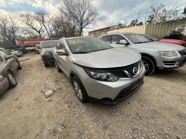 ✨2017 Nissan Rogue - PARTING OUT - SA-3 - STK#F33903 ✨ 1