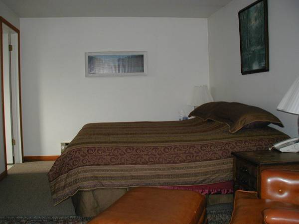 $105 / 400ft2 - Studio Cottage a Ferrry Boat Ride from Seattle or Tacoma (Vashon Island)63850639068417121
