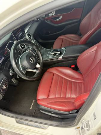 Mercedes C300 AMG apariencia impecable - $15,750 (Jacksonville)63470249227651121