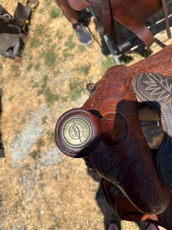 Multiple saddles and tack for sale - $200 (sonoma)63471132090241120