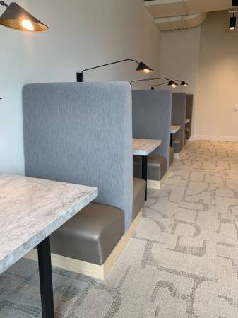 $2,289 / 1br - West Loop Convertible 1 bedroom, gym sun deck W/D in unit (West Loop)63898598450818124