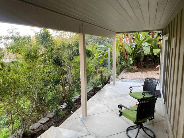 LAGUNA BEACH ALL UTILITIES INCLUDED! 1