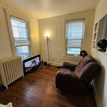 1 BR + BONUS RM, LR, KITCHEN, BATH, LRG STORAGE ROOM, UTILS INC 1