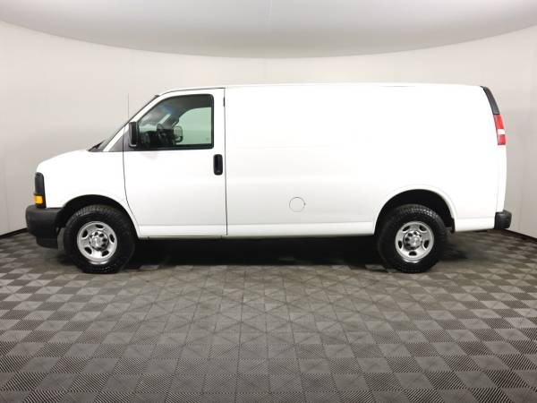 2017 Chevrolet Express Cargo Van 2500 - $16.995 (Chevrolet Express Cargo Van Van)63437925609091121