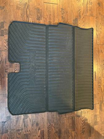 2016 - 2022 HONDA PILOT CARGO OEM LINER / MAT 1