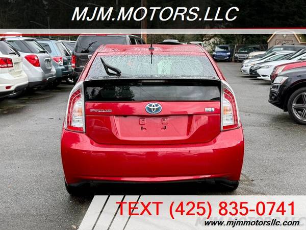 **2014** TOYOTA PRIUS ONE, SE VE COMO NUEVO Y ES UN AHORRADOR DE COMBUSTIBLE INCREÍBLE!!! - $12,99563654705780225124