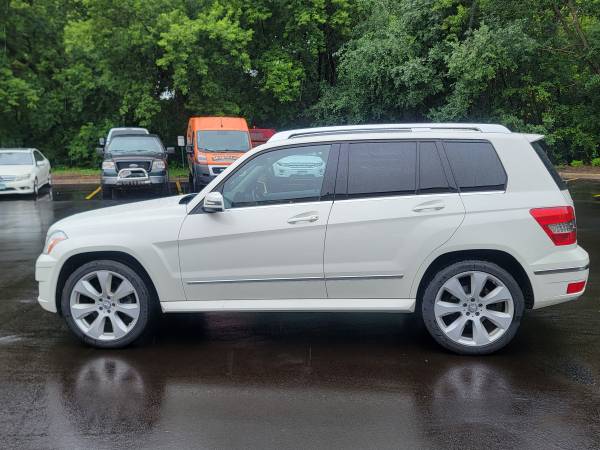 2010 MERCEDES-BENZ GLK 350 4MATIC AWD**84,000 millas**carfax limpio *** - $12,495 (maplewood)63470776982659123