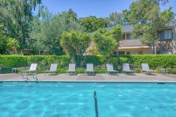 $1,895 / 432ft2 - Sin tarifa de solicitud Oferta de mudanza (willow glen / cambrian)63622983204227124