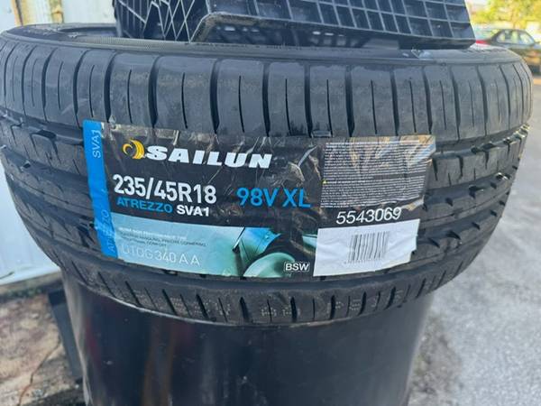 Sailun tire  235/45R18 98V XL 1