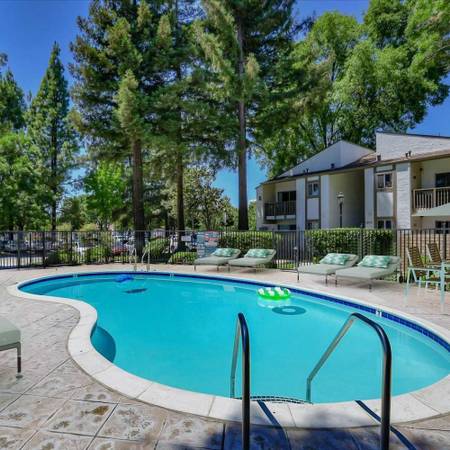 Pet-Friendly! Bring your pet home today! 1