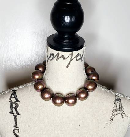 Nuevo collar de perlas cultivadas gigantes tahitianas "chocolate" barrocas para mujer - $350 (concord / pleasant hill / martinez)63470976390531122