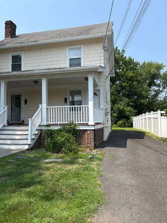 $2,600 / 2br - ALQUILER ACOGEDOR EN WESTFIELD (WESTFIELD)63676291437313121