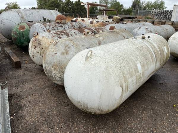 Steel Tanks, 510 - 1540 Gallon 1