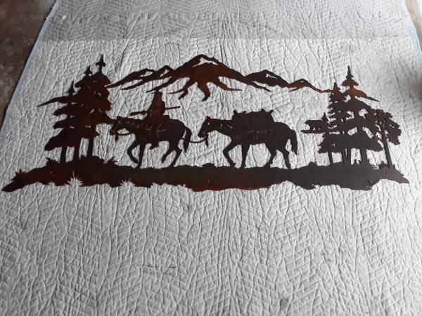 Rustic Metal Wall Hanging 1