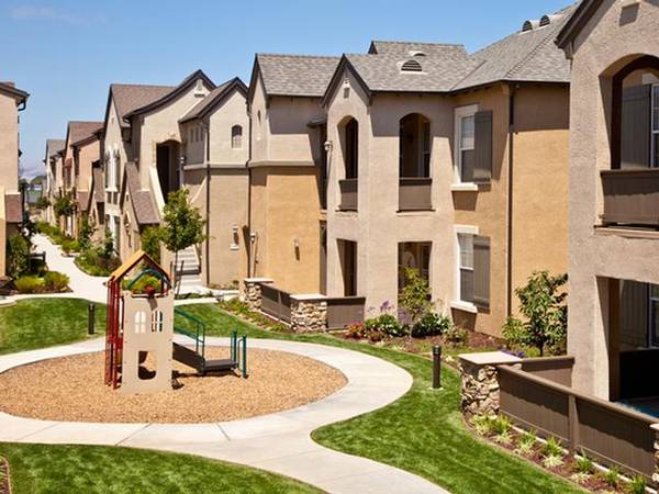 $2,821 / 3br - 1257ft2 - Lo mejor de Santa Maria: apartamentos elegantes con cocinas gourmet (Santa Maria)63663802160513120