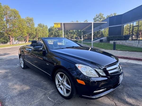 2012 MERCEDES BENZ E350 DESCAPOTABLE, 99K MILLAS  
NEGRO/NEGRO - $11,900 (WOODLAND HILLS)63441128553603121