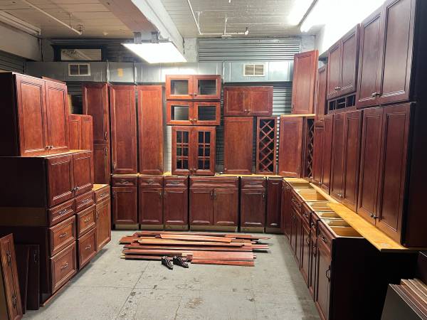 36 piece kitchen cabinets 1