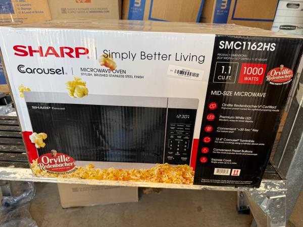 Sharp Microwave 1.1 Cubic Feet 1