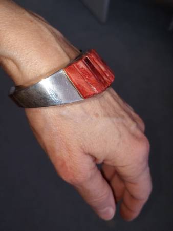 Navajo Sterling Silver w/ Inlaid Oyster Shell Bracelet - $500 (Madison)63471317773569123