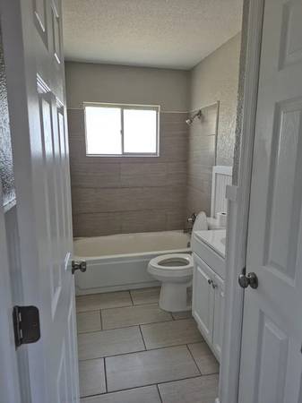 $1,100 / 2br - 810ft2 - Well maintained 2-bedroom home in a Great location (Fruitland Park)63963327135747123