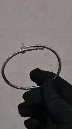Silver Moissanite Nail Bracelet – 7.5 1