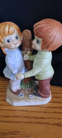 Vintage hand painted figurines 1