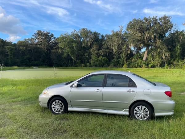 2003 Toyota Corolla S 1