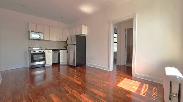 $3,400 / 2br - Beautiful 2 Bedroom West 181st Street (Inwood / Wash Hts)63689574184961120