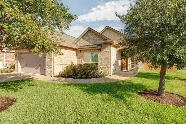 College Station,  Home for Sale - 3bd 2ba/1hba 1