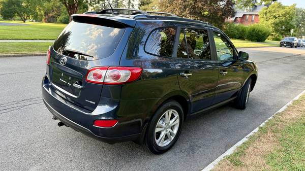 2012 HYUNDAI SANTA FE LIMITED AWD - $7,49563477981663363124