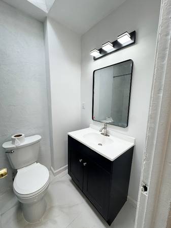 $1550.00 / 2br - 1000ft2 - Modern Apartment in a Prime Location!64046038343938122