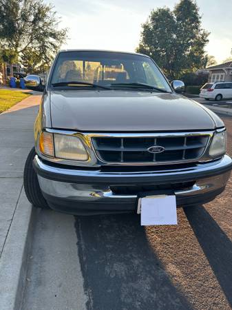 1997 ford f250 xlt 3 door super  cab - $5,100 (Brentwood)63470226348161124