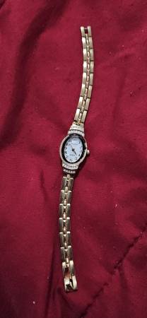 Women's elgin watch 1