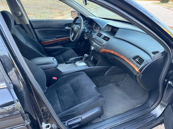 2012 HONDA ACCORD EX - $7,800 (DACULA)63620854465027122