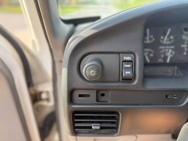 1997 Ford F350 Super Duty - Photo 14