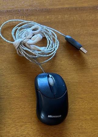 Compact Computer Mouse for child or small hand 1