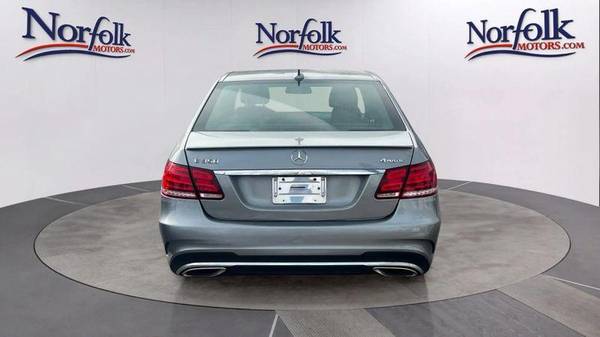 2015 Mercedes-Benz E-Class E 350 4MATIC Lujo AWD con Navegación, Techo Solar, - $14,995 (+ Norfolk Motors West)63621853105793124