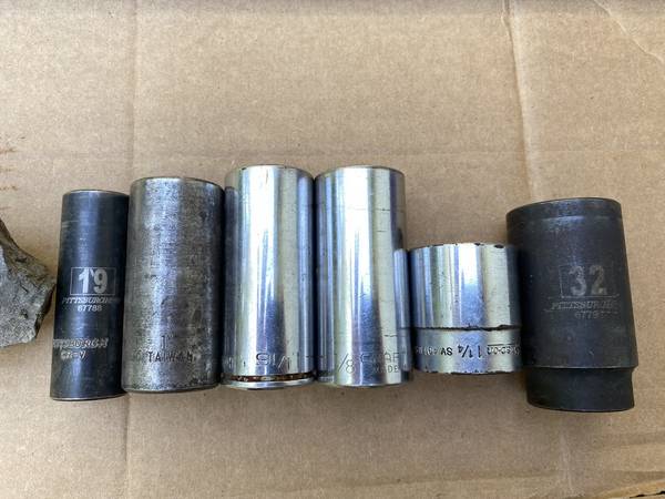 Large 1/2" Sockets(Snap on Craftsman) 1