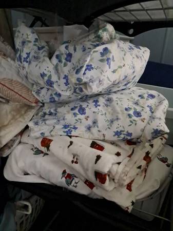 Full size bedding 1