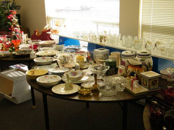 Yard sale photo