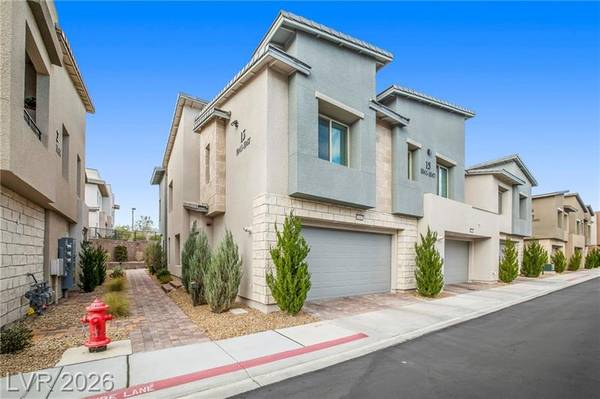 No Qual Financing, 15% Down, Gated Summerlin Townhome, 2 Car Garage 1