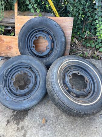 5-lug VW bug beetle rims 1