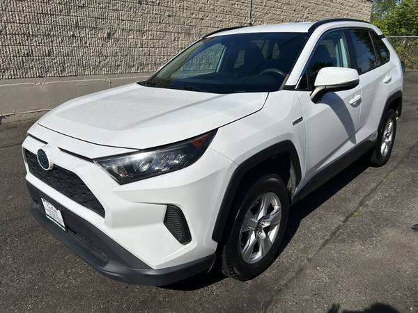 2019 Toyota Rav4 LE Híbrido 4WD --Operación local, título limpio, ahorra gasolina-- - $22,950 (Kirkland)63613978904065120