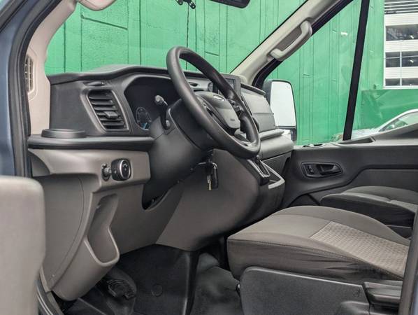 2020 Ford Transit-250 Extended Long - Photo 14