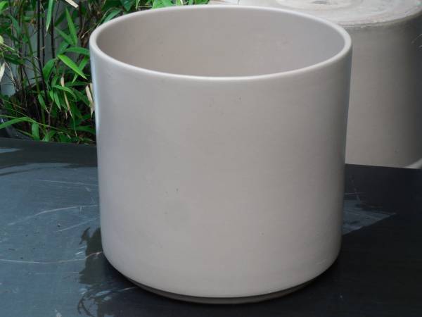 Large light grey cylinder Gainey ceramic pottery 1