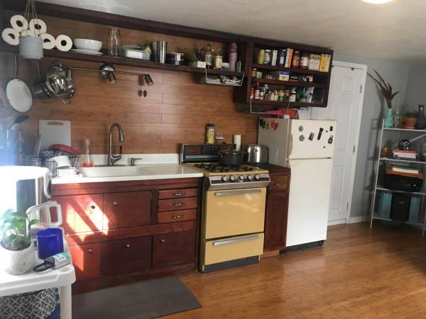 $1,768 / 1br - 426ft2 - Unique 1 Bd and Bth with heated Bidet in Lake Merritt w/Hottub (oakland lake merritt / grand)63667995341569120