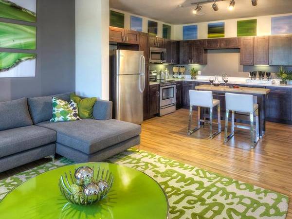 $2,089 / 2br - 987ft2 - Studio, 1 & 2 BR avail. An Absolute A Must See. Call Us Today! (DTC)63920603453699124