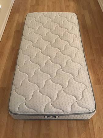 Sealy Twin Mattress 1